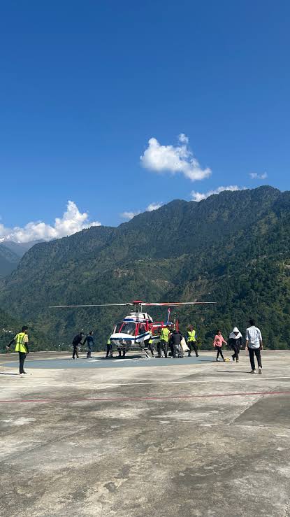 Helicopter landed in Kedarnath mountains